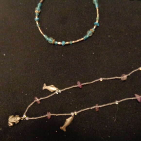 VINTAGE VIRGINA CITY NEVADA SM PLATE SILVER & BEADS NECK FISH NECK LOT - Picture 4 of 8